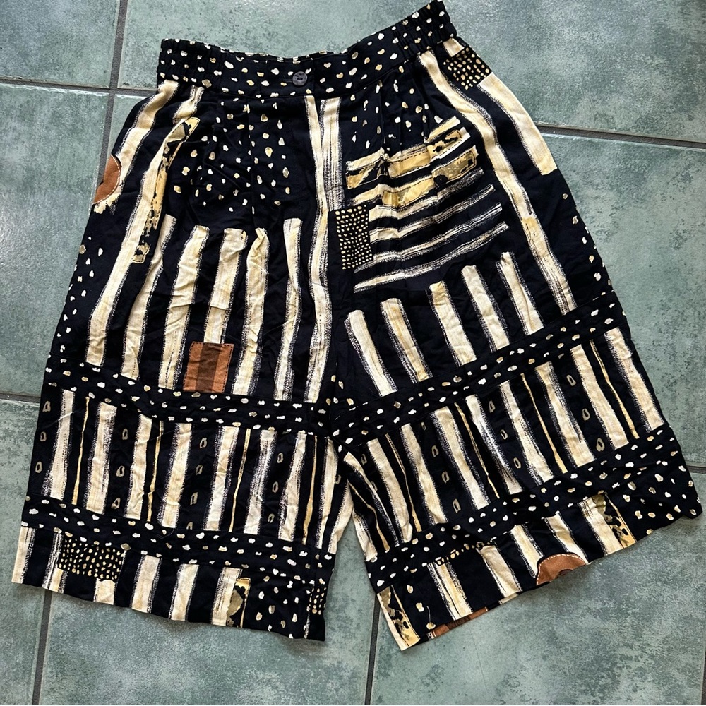 VTG 80s Retro Abstract Brown and Black High Waisted Shorts